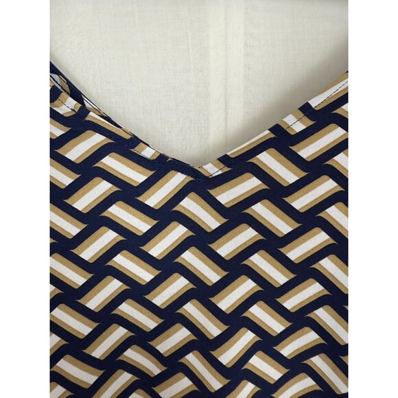 Michael Kors Cold Shoulder Geometric Pattern Dress – Women's Size Large - Picture 5 of 12